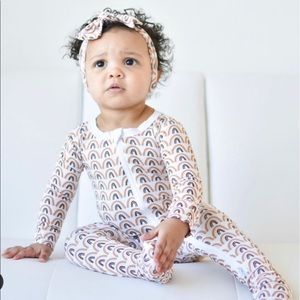 Boutique Bamboo Rainbow Footie/footsie Paj…